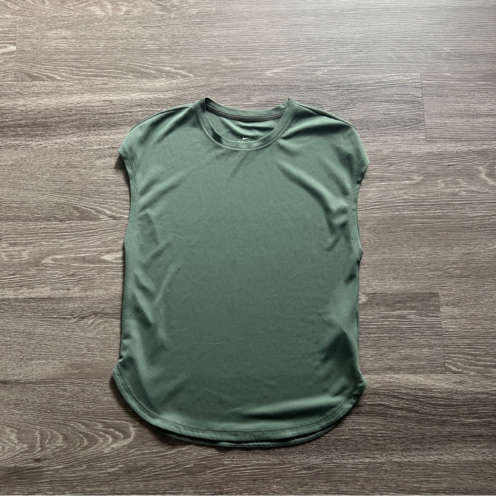 Nike Women's Green Sleeveless Top